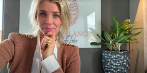 Het orthomoleculaire verdienmodel van ex-model Charlotte Labee - Kwakzalverij.nl